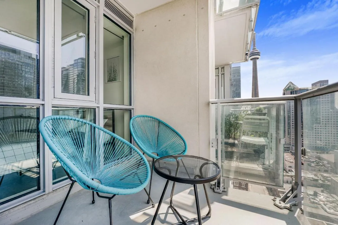 King Bed, Amazing View, Free Parking Διαμέρισμα Τορόντο